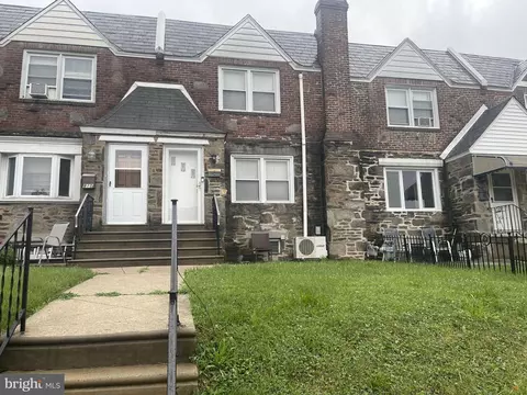 812 Fairfax Rd, Drexel Hill, PA 19026