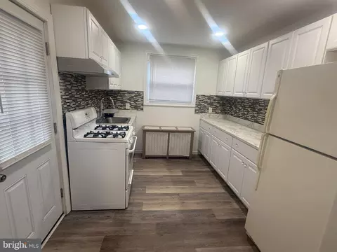 Kitchen - 417 Copley Rd, Darby, PA 19082 photo 1 of 1