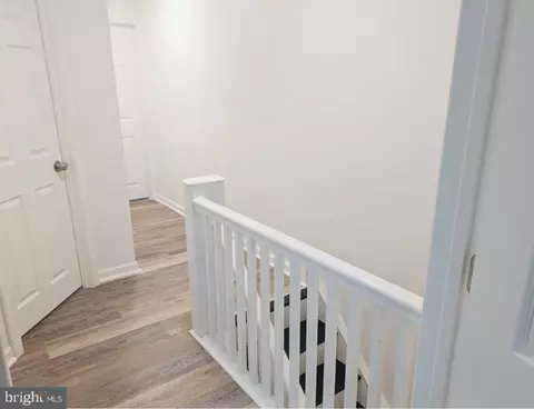 Entry Way - 417 Copley Rd, Darby, PA 19082 photo 3 of 4