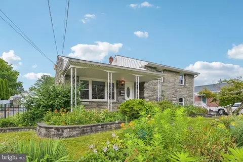 718 Agnes Ave, Morton, PA 19070
