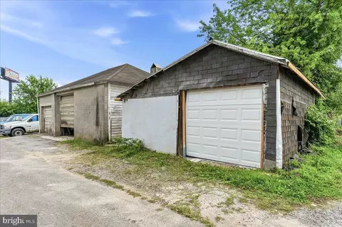 Exterior - 2103 Chichester Ave, Boothwyn, PA 19061 photo 3 of 3