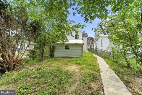 Exterior - 2103 Chichester Ave, Boothwyn, PA 19061 photo 2 of 3