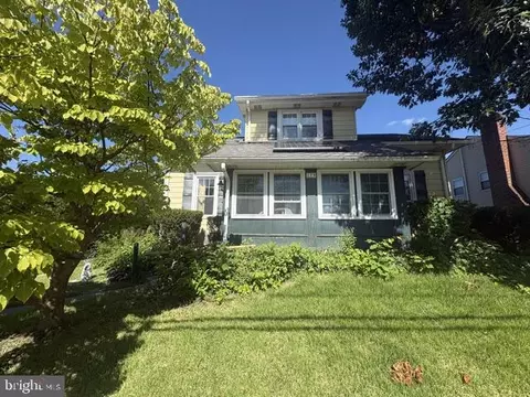 179 W Essex Ave, Lansdowne, PA 19050