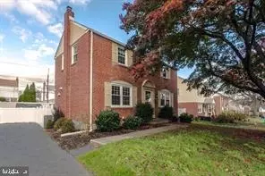 216 Wickford Rd, Havertown, PA 19083
