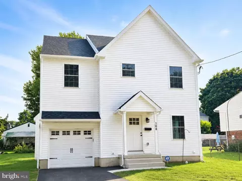 104 Elm Ave, Aston, PA 19014