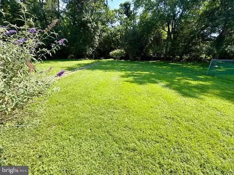Exterior - 2123 Locust St, Upper Chichester, PA 19061 photo 3 of 3