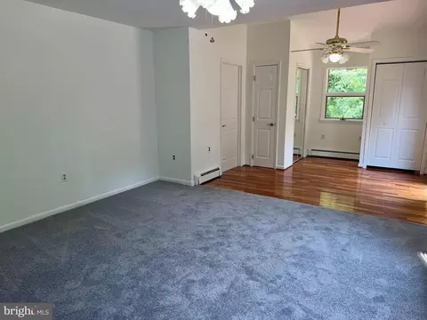 Living - 2123 Locust St, Upper Chichester, PA 19061 photo 4 of 5