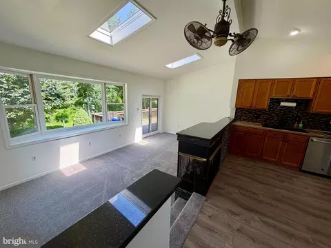 Living - 2123 Locust St, Upper Chichester, PA 19061 photo 3 of 5