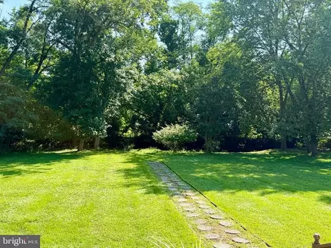 Exterior - 2123 Locust St, Upper Chichester, PA 19061 photo 2 of 3