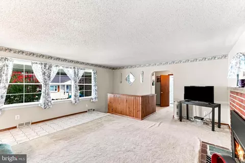 Living - 3813 Currant, Boothwyn, PA 19061 photo 1 of 4