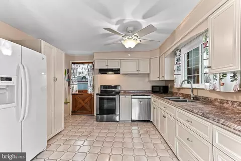Kitchen - 3813 Currant, Boothwyn, PA 19061 photo 1 of 1