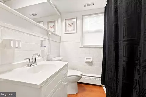 Bath - 1249 E 12th St, Eddystone, PA 19022 photo 1 of 1