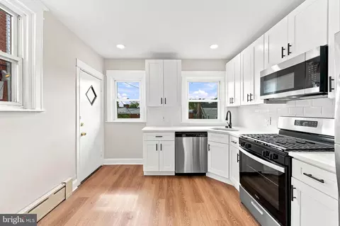 Kitchen - 245 Copley Rd, Darby, PA 19082 photo 3 of 3