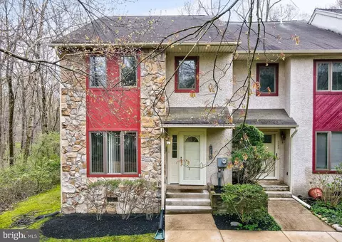 330 Westbriar Dr, Media, PA 19063