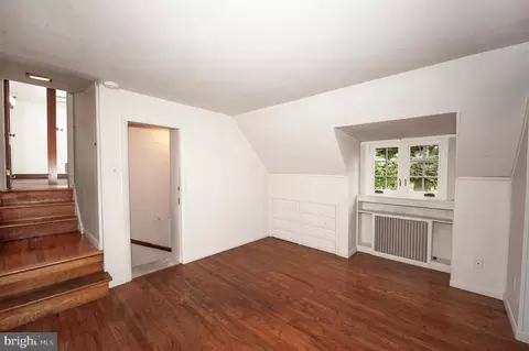 Bedroom - 556 Saint Davids Ave, Wayne, PA 19087 photo 4 of 4