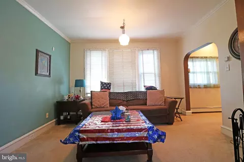 Living - 200 W Springfield Rd, Springfield, PA 19064 photo 1 of 4