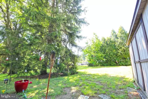 Exterior - 200 W Springfield Rd, Springfield, PA 19064 photo 5 of 8