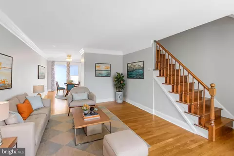 1965 Carter Rd, Folcroft, PA 19032
