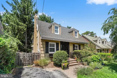 408 Valley View Rd, Media, PA 19063