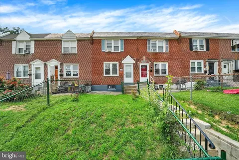 142 W 21st St, Chester, PA 19013