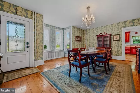 Dining - 2552 Naamans Crk, Upper Chichester, PA 19061 photo 1 of 4