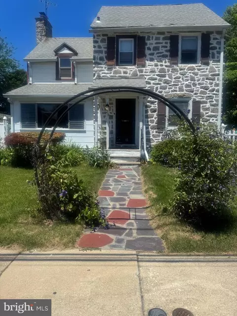 23 E Providence Rd, Lansdowne, PA 19050