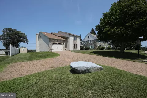 342 Northcroft Rd, Springfield, PA 19064