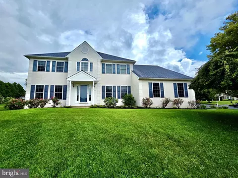 124 Moore Dr, Media, PA 19063