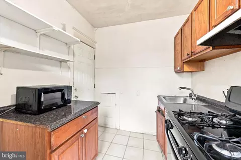 Kitchen - 81 S State Rd, Darby, PA 19082 photo 1 of 2