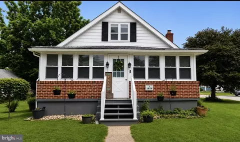 1810 Meetinghouse Rd, Boothwyn, PA 19061