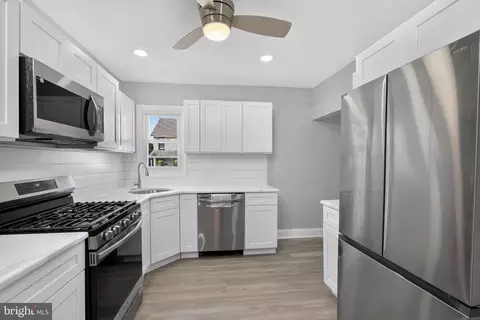Kitchen - 21 W 9th St, Marcus Hook, PA 19061 photo 1 of 2