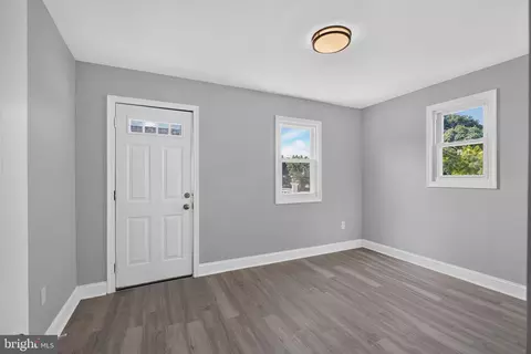 Other - 21 W 9th St, Marcus Hook, PA 19061 photo 11 of 15