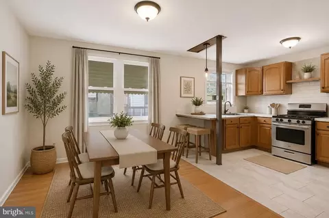 Dining - 48 Gilpin Rd, Darby, PA 19082 photo 1 of 1