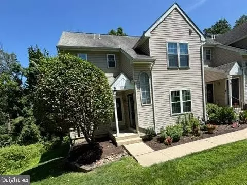 400 Derry Dr #400, Aston, PA 19014
