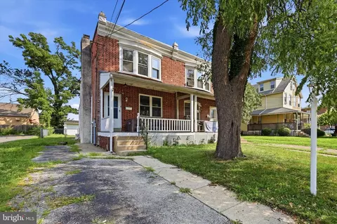 6 N Wells Ave, Glenolden, PA 19036