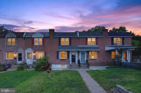 902 Taylor Dr, Folcroft, PA 19032