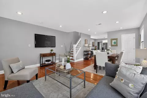 713 Miller St, Bryn Mawr, PA 19010