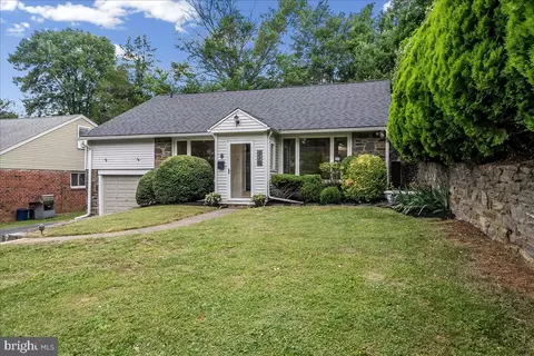 326 Glen Ridge Rd, Havertown, PA 19083
