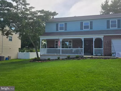 7 Sunnybank Ln, Aston, PA 19014