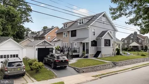 Exterior - 843 Ormond Ave, Drexel Hill, PA 19026 photo 3 of 5
