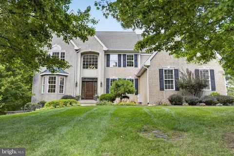 24 Cherry Farm Ln, West Chester, PA 19382