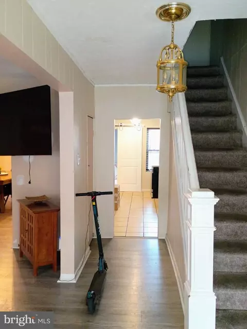 Entry Way - 1119 Washington St, Marcus Hook, PA 19061 photo 1 of 3