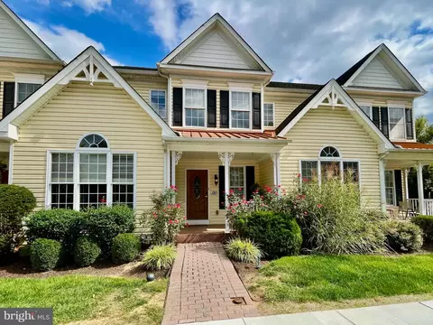 120 Victoria Sq, Media, PA 19063