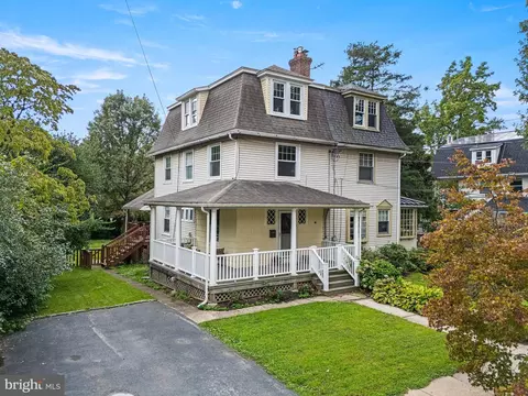 312 Dartmouth Ave, Swarthmore, PA 19081