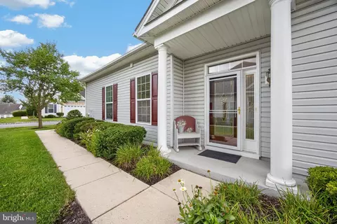 1638 Boxwood Rd, Garnet Valley, PA 19060