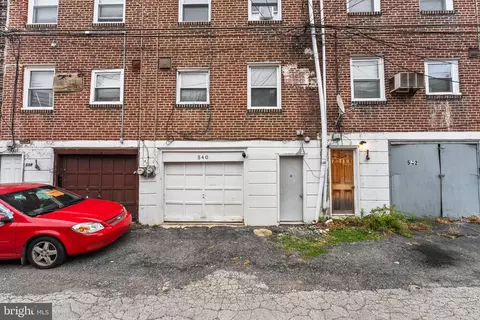 Exterior - 540 Snowden Rd, Darby, PA 19082 photo 1 of 2