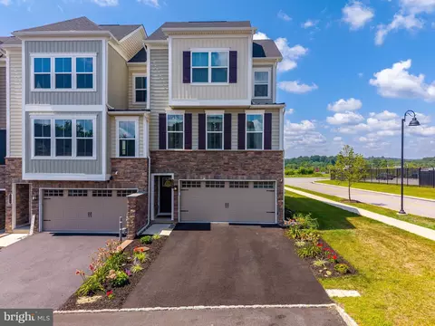 127 Kyle Sq, Media, PA 19063