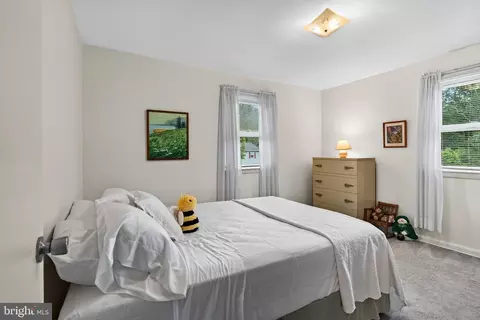 Bedroom - 2716 Boudwin Ave, Ogden, PA 19061 photo 5 of 7