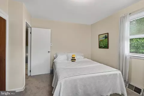 Bedroom - 2716 Boudwin Ave, Ogden, PA 19061 photo 7 of 7
