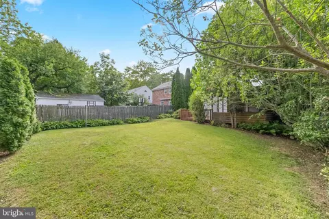 Exterior - 77 Forest Rd, Springfield, PA 19064 photo 9 of 9